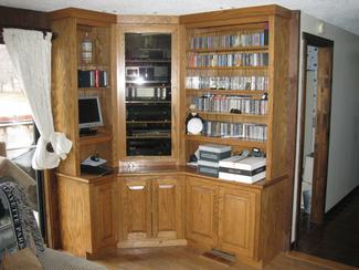 Stereo Cabinet (With Access Thru Side Room)